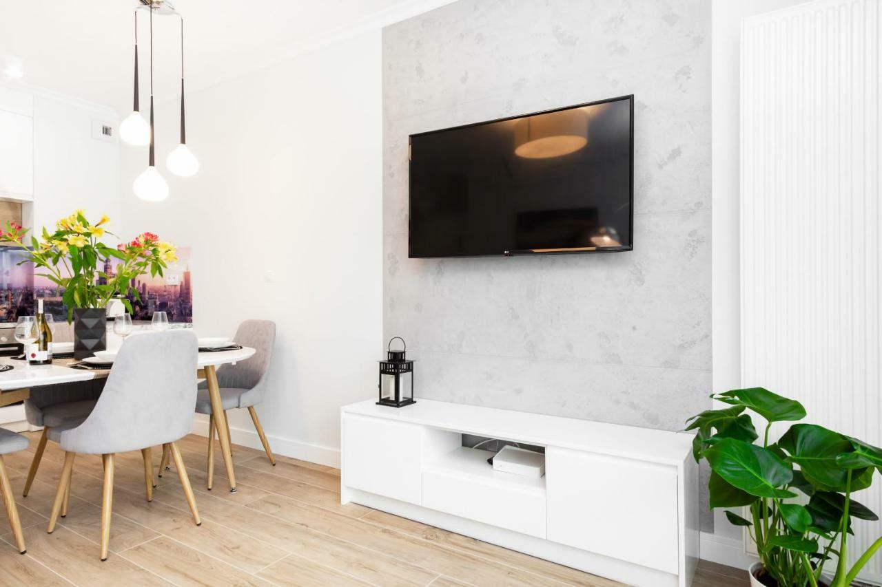 Apartments Warsaw Dzielna By Noclegi Renters Eksteriør bilde