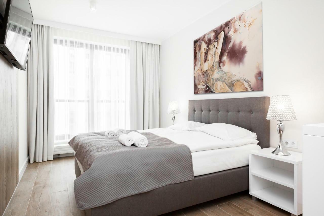 Apartments Warsaw Dzielna By Noclegi Renters Eksteriør bilde