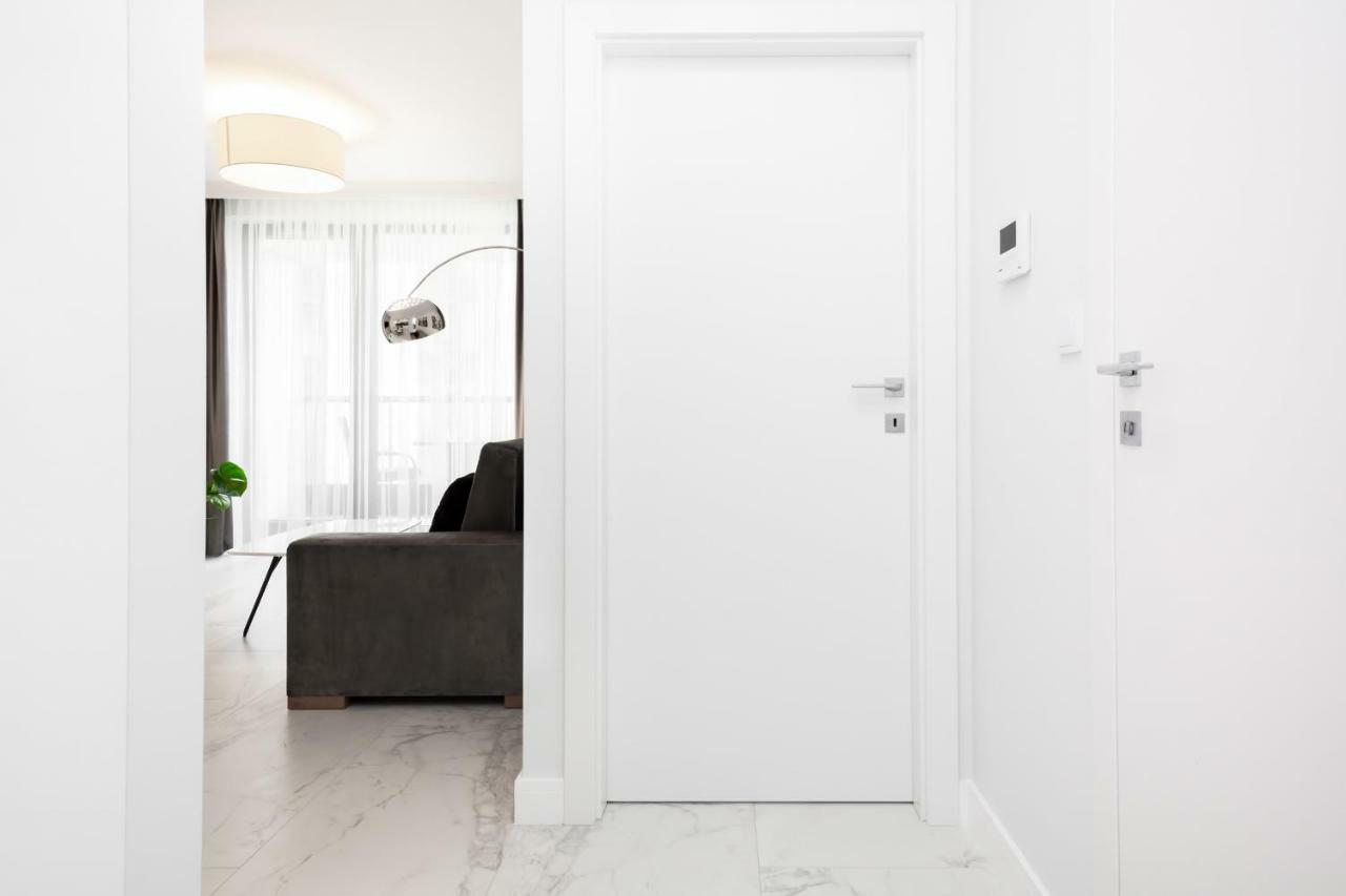 Apartments Warsaw Dzielna By Noclegi Renters Eksteriør bilde