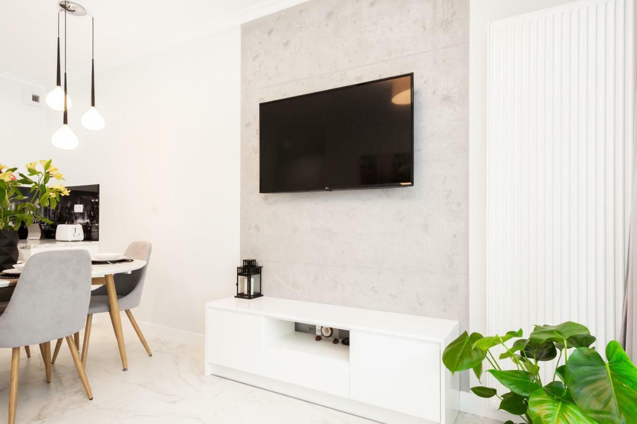 Apartments Warsaw Dzielna By Noclegi Renters Eksteriør bilde