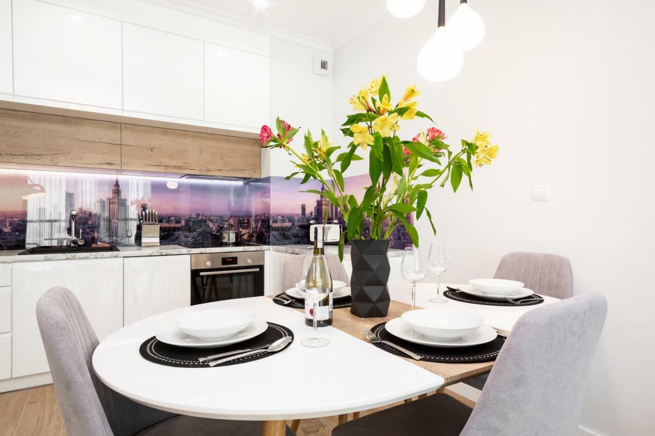 Apartments Warsaw Dzielna By Noclegi Renters Eksteriør bilde