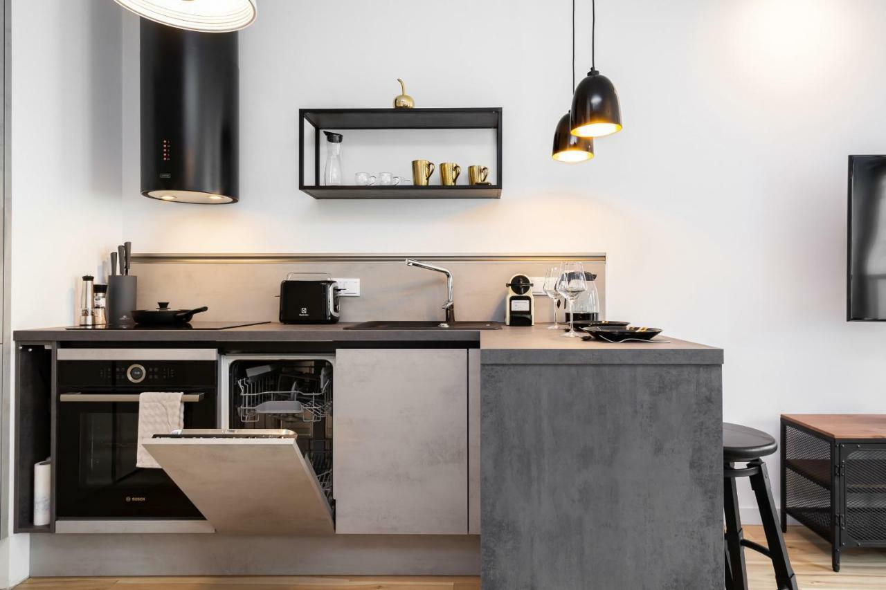 Apartments Warsaw Dzielna By Noclegi Renters Eksteriør bilde