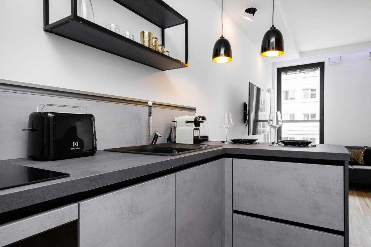 Apartments Warsaw Dzielna By Noclegi Renters Eksteriør bilde