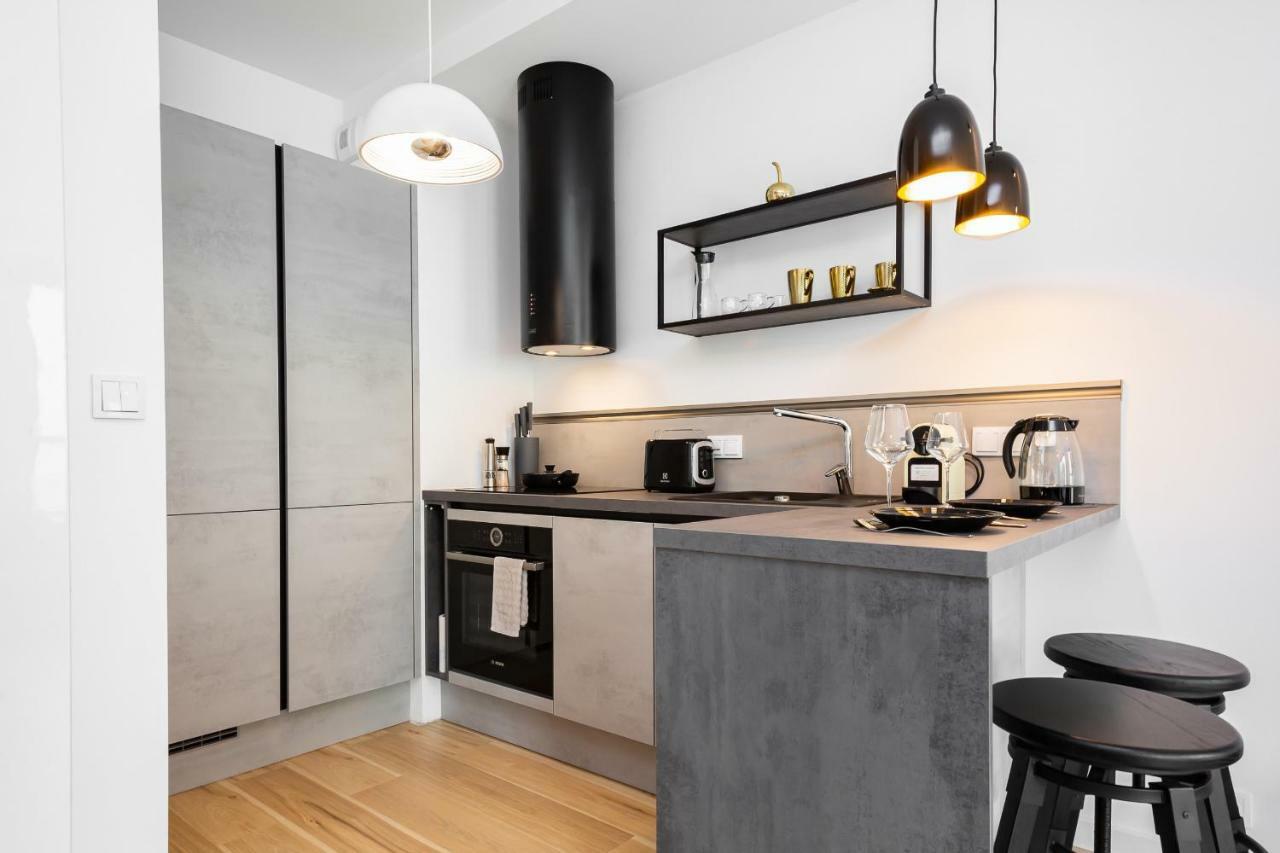 Apartments Warsaw Dzielna By Noclegi Renters Eksteriør bilde