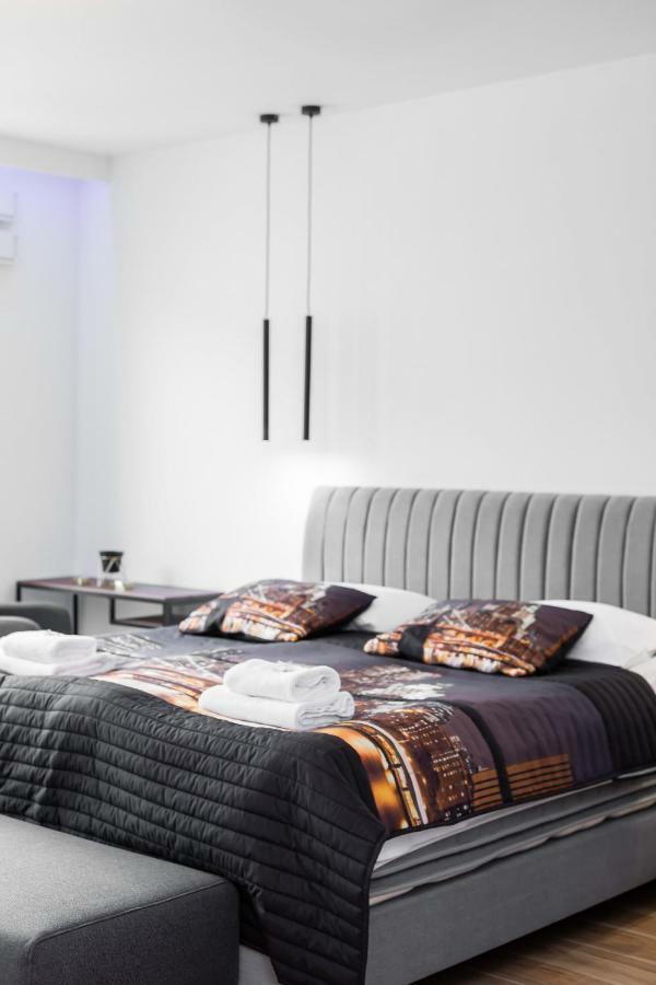 Apartments Warsaw Dzielna By Noclegi Renters Eksteriør bilde